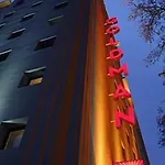 25小时高盛酒店 酒店 4*