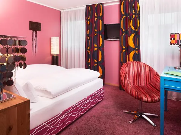 25hours The Goldman 4*